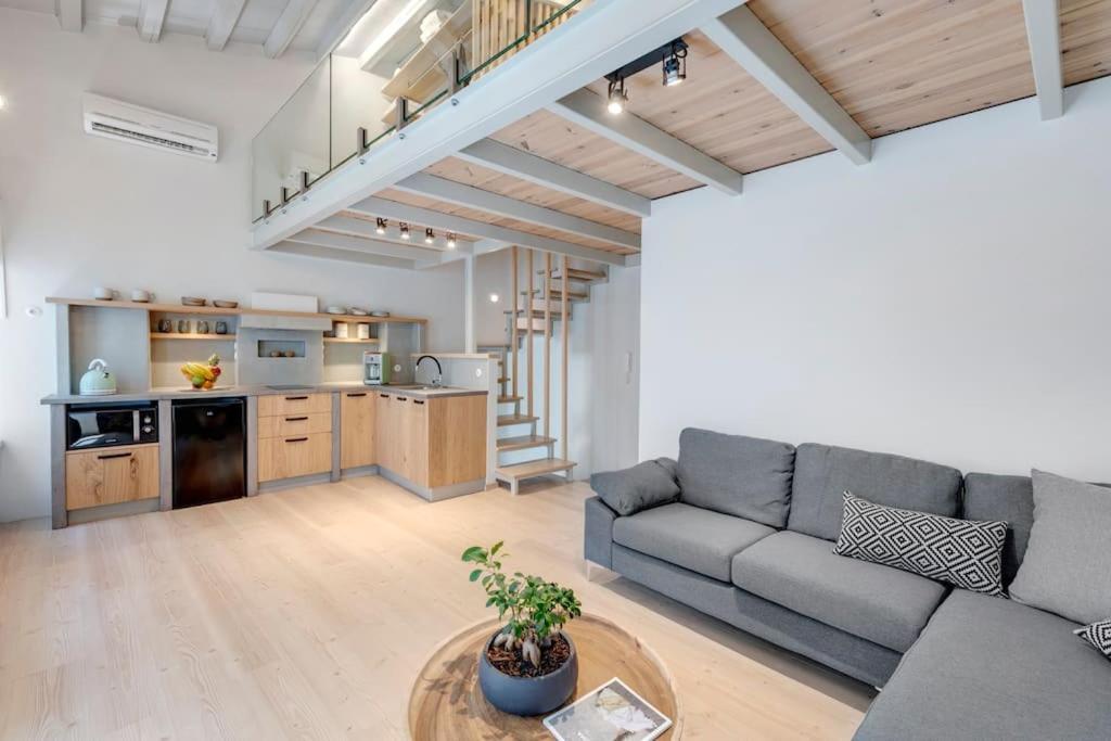 Nomade Vibrant Living Loft Διαμέρισμα Ερμούπολη Εξωτερικό φωτογραφία